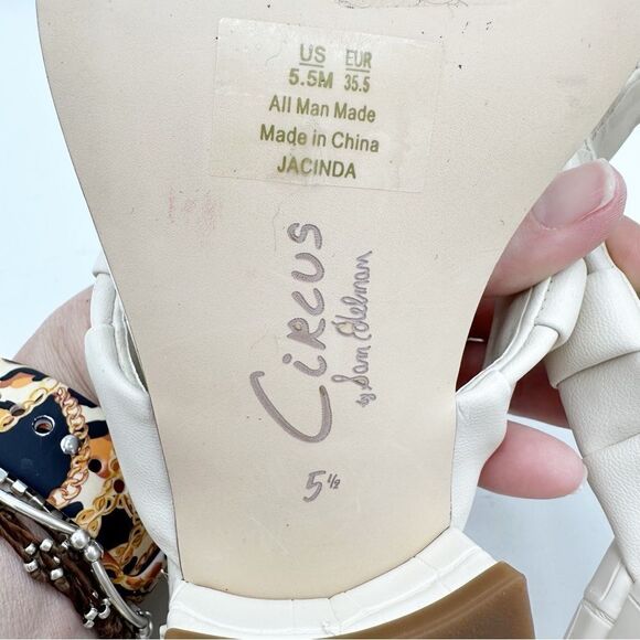 Circus By Sam Edelman Jacinda Ivory Low-Heeled Embossed Thong Sandals Sz 5.5M - Picture 9 of 13